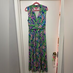 Lilly Pulitzer Vibrant Floral Pearce maxi dress 
Excellent condition
